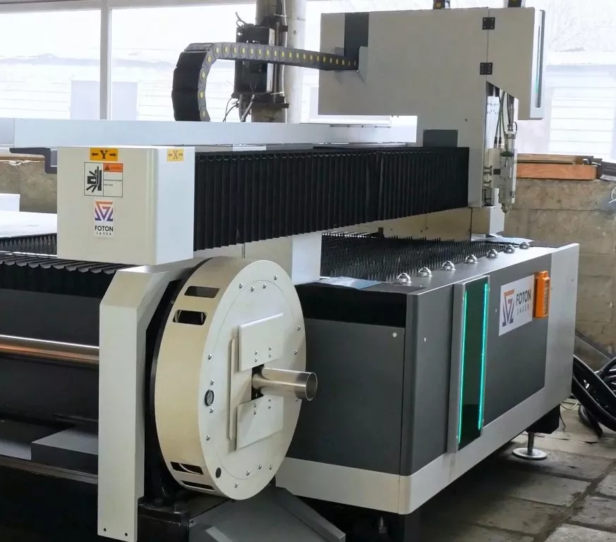 FL-L1530FR-6000-D350-Raycus Лазерный станок для резки листового металла и труб